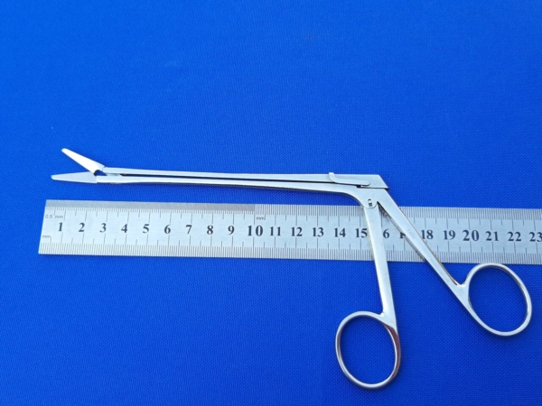 Nożyczki neurochirurgiczne do cięcia w głębi, t. Olivecron 210 mm