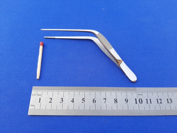 Pęseta anatomiczna laryngologiczna 100 mm. Chiron