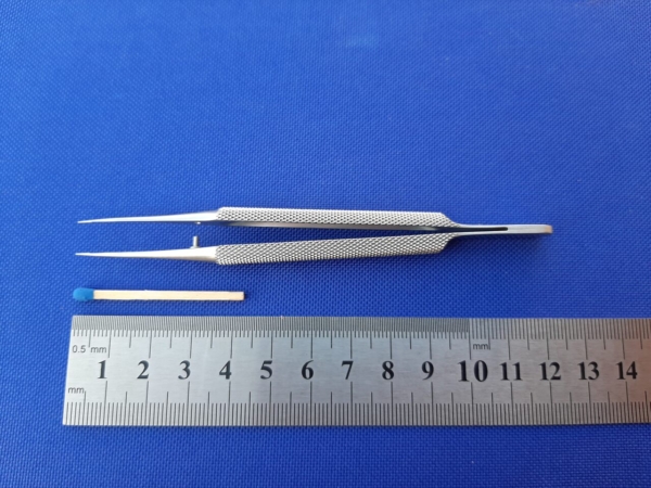 Pęseta okulistyczna - anatomiczna 120 mm.