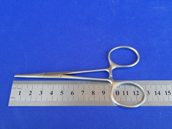 Pean prosty 130 mm Chifa mat.