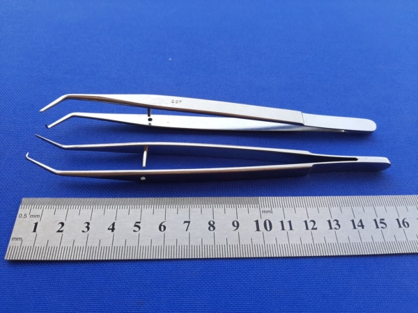 Pęseta chirurgiczna z jednym zębem odgięta 160 mm