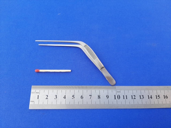 Pęseta anatomiczna laryngologiczna 100 mm