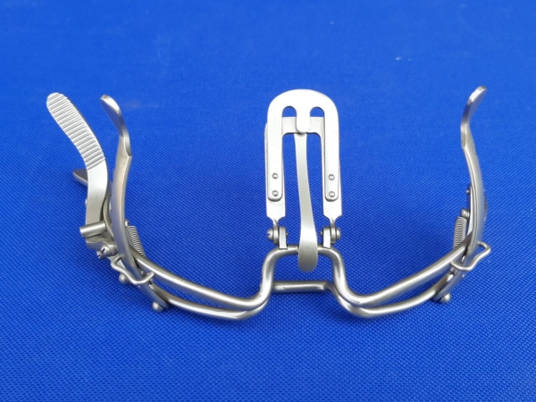 Rozwieracz szczęk Whitehead z przytrzymywaczem długość 130 mm.